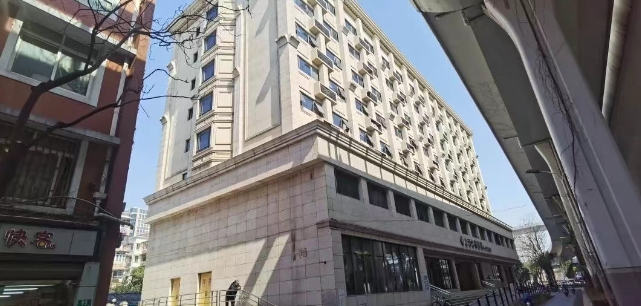 上海虹口區出售獨棟：大柏樹商圈醫院帶租約現房，即買即享穩定收益